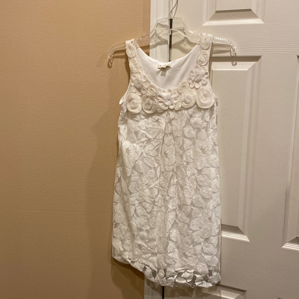 twentyone sleeveless flower appliqué dress